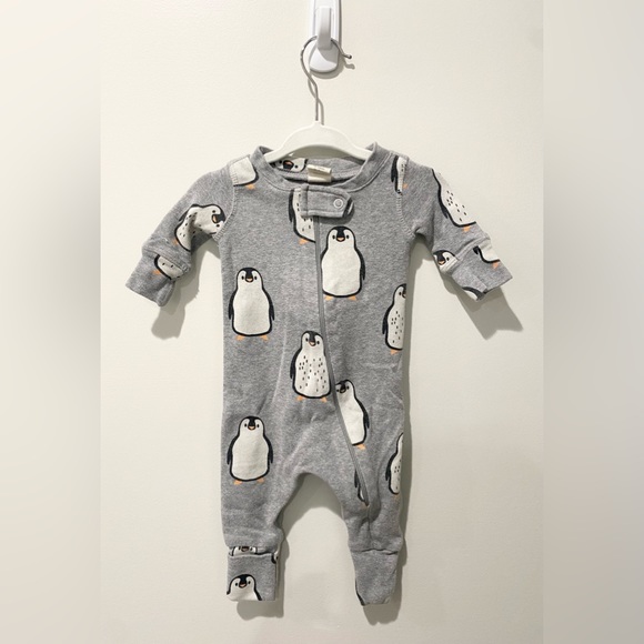 *TWO* Monica and Andy one-piece baby pajamas - Picture 2 of 5